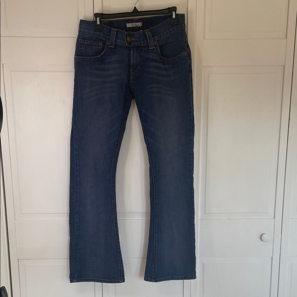 Levi's 542 Women's Low-Rise Flare Jeans in Classic Medium Blue Sz 6 Medium